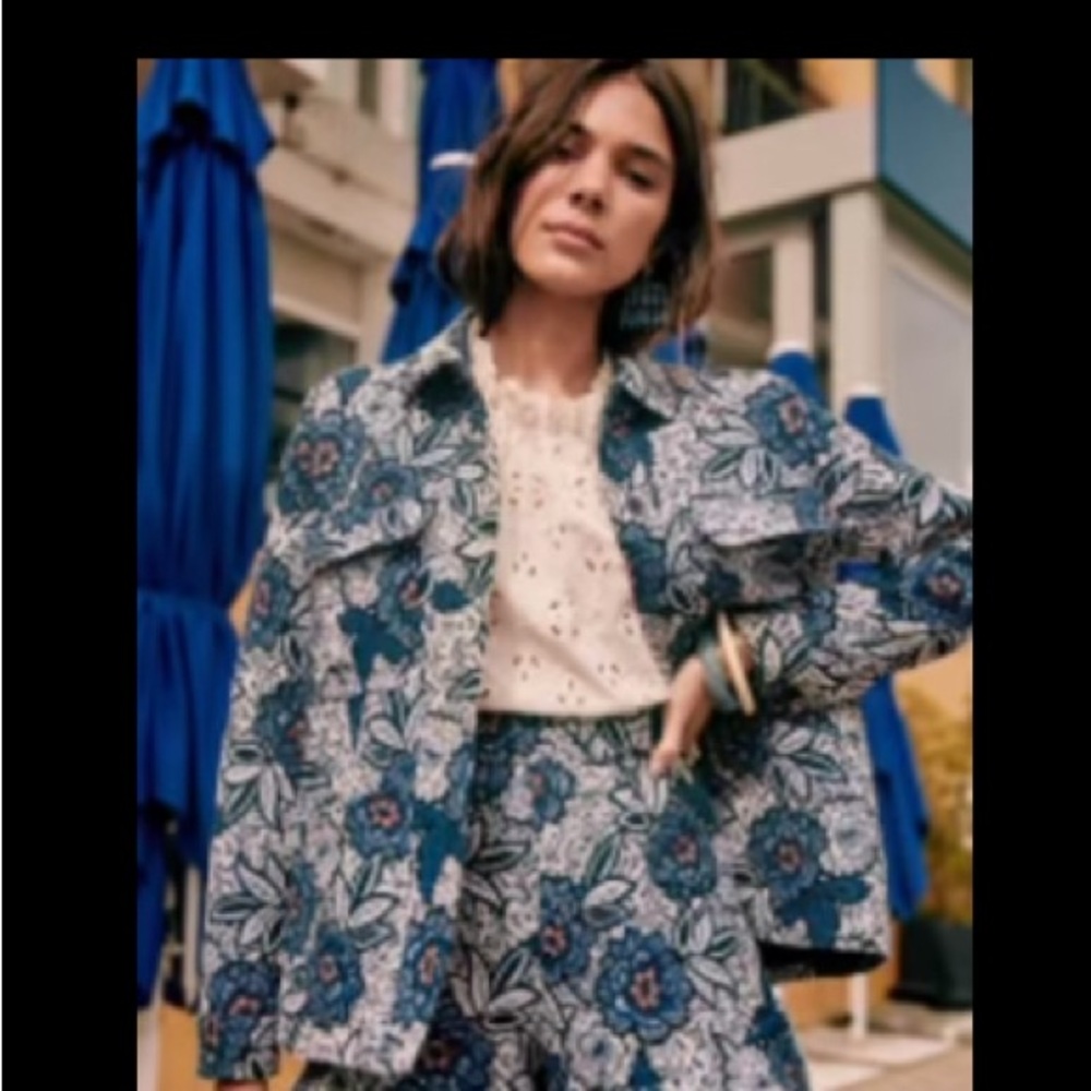 Brand NWT Sézane Willa Jacket - Jacquard Fluers Blue (size XXS)